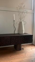 NIEUW Prachtig Crumble Carved tv meubel, Huis en Inrichting, 150 tot 200 cm, Ophalen of Verzenden, Zo goed als nieuw, Minder dan 50 cm