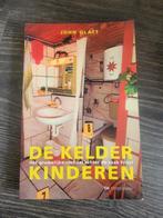 De Kelderkinderen - John Glatt, Ophalen of Verzenden, Zo goed als nieuw, John Glatt, Nederland