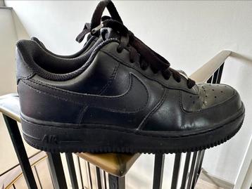 Nike Airforce one  maat 40 beschikbaar voor biedingen