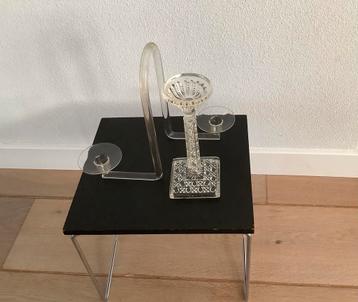 Oude kandelaars (glas en kristal) beschikbaar voor biedingen