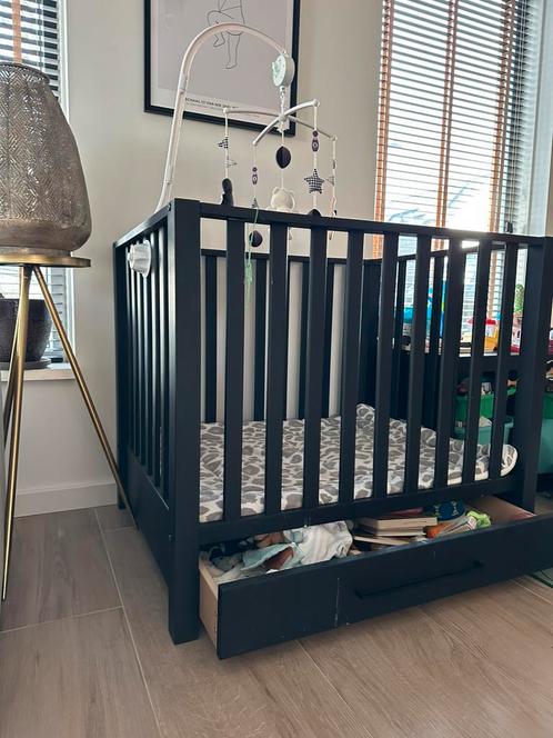 Kinderbox Box Casper, Kinderen en Baby's, Boxen, Zo goed als nieuw, Rechthoekig, In hoogte verstelbaar, Lade, Ophalen