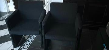 2 gratis stoelen op wieltjes 