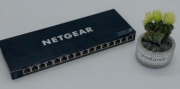 Netgear GS316P 16-Poort Gigabit PoE Switch beschikbaar voor biedingen