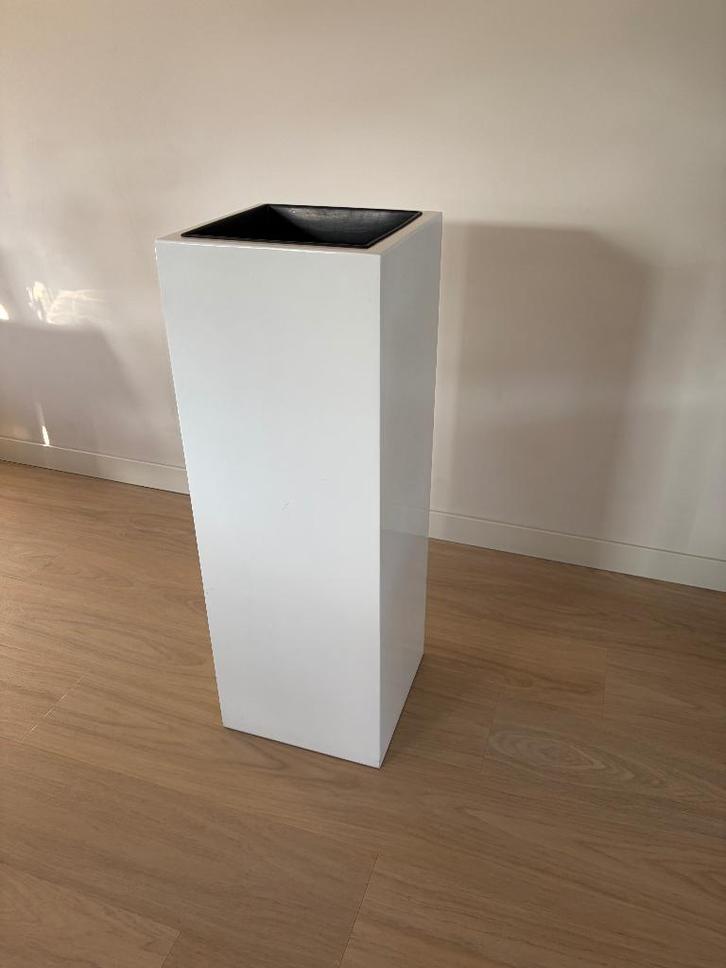 Plantenbak zuil wit 100cmx35cmx35cm, Tuin en Terras, Bloembakken en Plantenbakken, Gebruikt, Kunststof, Binnen, 60 cm of meer