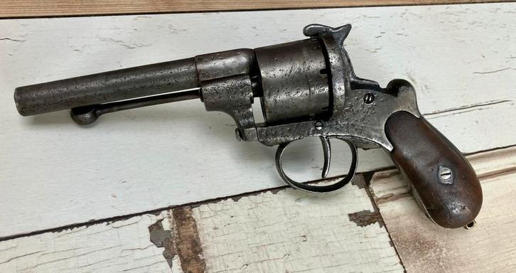 Antieke penvuur revolver, Antiek en Kunst, Antiek | Overige Antiek, Ophalen of Verzenden