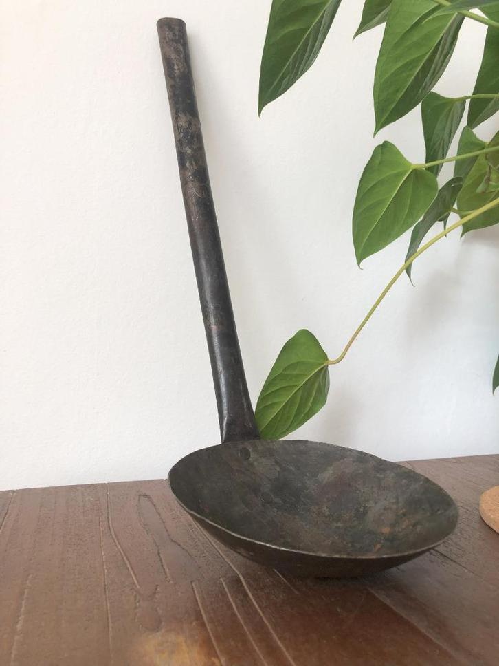 Antieke smeedijzeren soeplepel, Antiek en Kunst, Antiek | Bestek, Ophalen