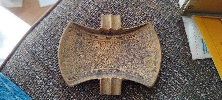 Antieke Messing Asbak met Bloemenmotief, Antiek en Kunst, Antiek | Koper en Brons, Koper, Ophalen