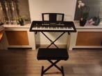 Yamaha  PSR e423 Keyboard met Standaard - Zo Goed Als Nieuw!, Muziek en Instrumenten, Keyboards, 61 toetsen, Yamaha, Ophalen of Verzenden