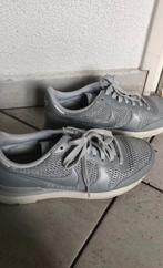 Sneakers Nike zilver, Overige kleuren, Verzenden, Nike, Sneakers of Gympen