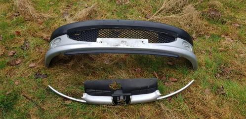 PEUGEOT 206 VOORBUMPER +GRIL BJ 98 TOT 2006, Auto-onderdelen, Carrosserie en Plaatwerk, Bumper, Voor, Gebruikt, Ophalen of Verzenden