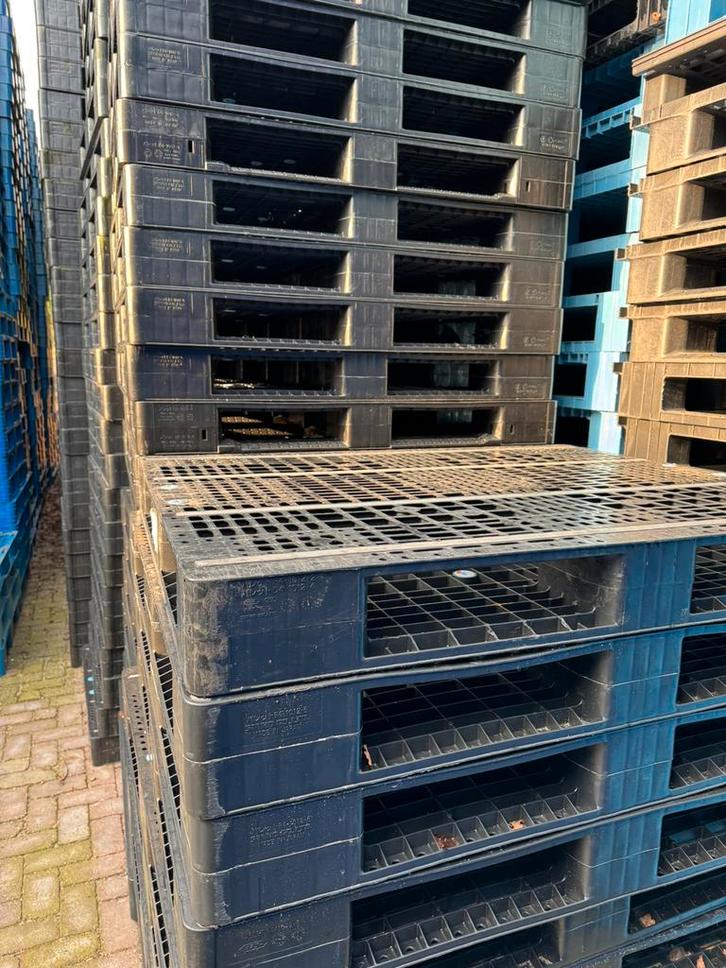 Kunststof pallets 120x100 cm, Doe-het-zelf en Verbouw, Kratten en Dozen, Zo goed als nieuw, Overige typen, 100 cm of meer, Minder dan 35 cm