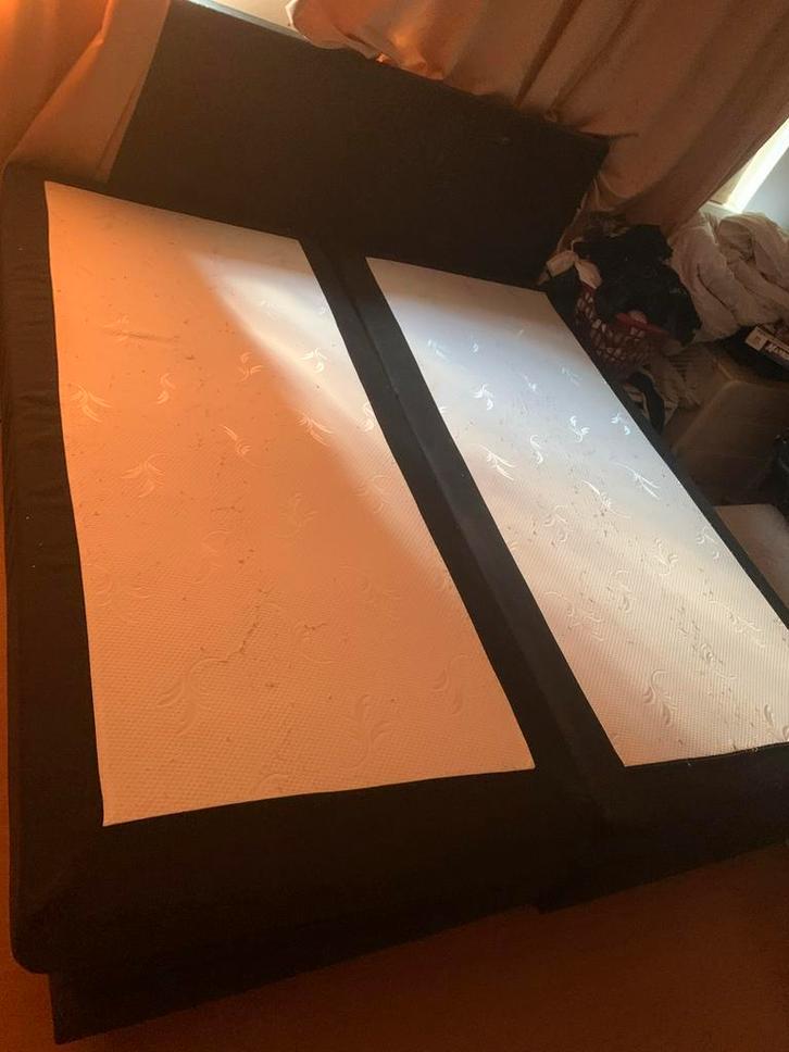 Boxspring 180x200 cm incl. matrassen, Huis en Inrichting, Slaapkamer | Bedden, Gebruikt, Tweepersoons, 180 cm, 200 cm, Stof, Zwart