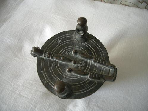sluitgewicht brons antiek instrument gewicht verzamelen, Antiek en Kunst, Antiek | Gereedschap en Instrumenten, Ophalen of Verzenden
