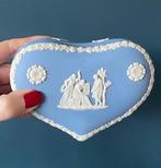 Wedgwood Jasperware keramiek hartvormig doosje, Huis en Inrichting, Keuken | Servies, Verzenden, Nieuw, Porselein, Wedgwood