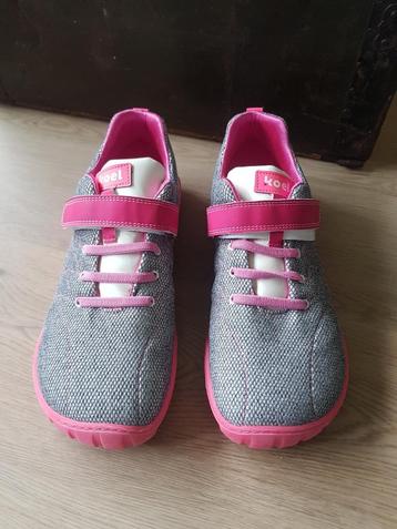 Nieuw!Koel barefoot schoenen/sneakers maat 41.Grijs met roze beschikbaar voor biedingen