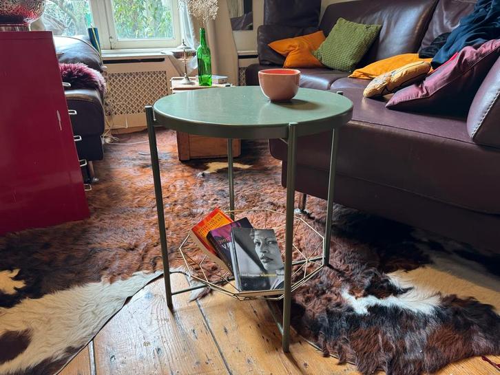 Maron groene Stalen Bijzettafel - ikea, Huis en Inrichting, Tafels | Bijzettafels, Gebruikt, Rond, Minder dan 55 cm, Metaal of Aluminium