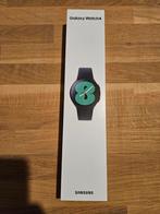 Samsung Galaxy Watch 4 (smartwatch), Nieuw, Ophalen of Verzenden, Zwart