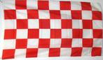 Feyenoord-supporters vlaggen kleuren rood en wit. Op = op, Diversen, Vlaggen en Wimpels, Nieuw, Ophalen of Verzenden
