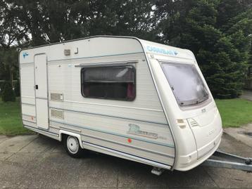 Caravelair Bamba de Luxe 400 EK Groot bed / zit Aanbieding beschikbaar voor biedingen
