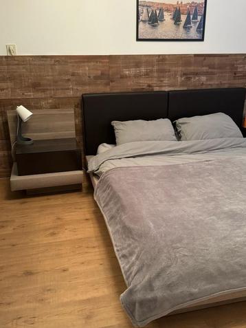 Full Bedroom (Slaapkamer)
