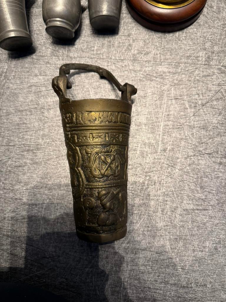 Brons, Antiek en Kunst, Ophalen