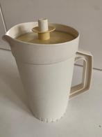 Schenkkan TUPPERWARE met deksel – nieuwstaat, Ophalen of Verzenden, Zo goed als nieuw, Crème, Beker of Kan