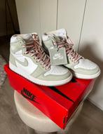 Nike air jordan 1 high og seafoam, Kleding | Dames, Schoenen, Nike Air Jordan, Overige kleuren, Ophalen of Verzenden, Sneakers of Gympen