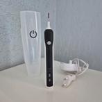 Oral-B Profesional Care 700 electrische tandenborstel, Ophalen of Verzenden, Gebruikt, Tandenborstel
