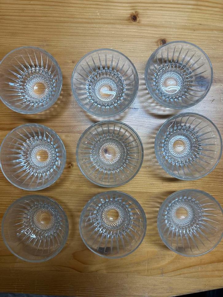 Vintage Dessert Schaaltjes, Jaren 70, Glas, Huis en Inrichting, Keuken | Servies, Zo goed als nieuw, Schaal of Schalen, Overige stijlen