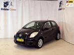 Toyota Yaris 1.0 VVTi Sol MMT|AIRCO|RADIO|2 SLEUTELS|ELEK RA, Auto's, Toyota, Voorwielaandrijving, Gebruikt, Zwart, Bedrijf