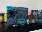 Pokemon Phantasmal Flames ETB/Booster Box, Ophalen of Verzenden, Nieuw, Boosterbox, Foil