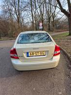 Volvo S40 1.8 2006 Groen, Auto's, Voorwielaandrijving, 65 €/maand, 125 pk, 4 cilinders