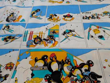 Vintage Pingu stof beschikbaar voor biedingen