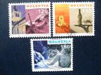 Postzegels Zwitserland 2000 toerisme - cw. € 5,50 (1)., Ophalen of Verzenden, Gestempeld