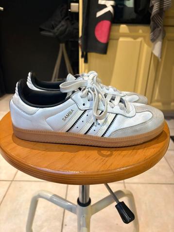 Adidas samba maat 39 1/3 beschikbaar voor biedingen