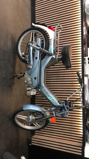 PUCH CLASSIC PUCH MAXI IN ORIG.NIEUWSTAAT beschikbaar voor biedingen