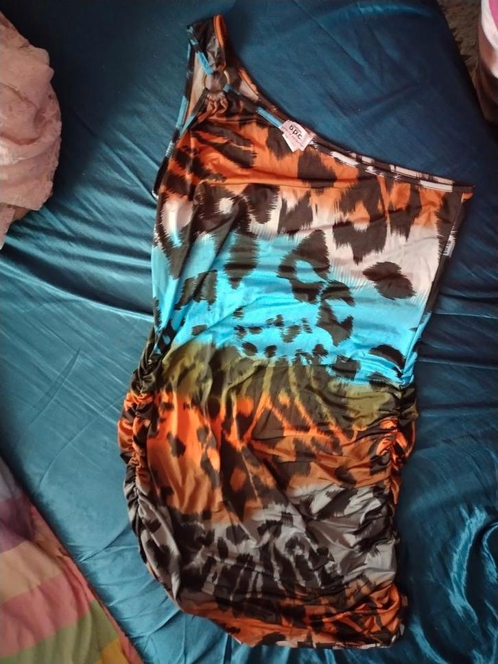 One shoulder tijger jurk maat 44/46, Kleding | Dames, Jurken, Maat 42/44 (L), Onder de knie, Ophalen of Verzenden