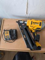 DEWALT DCN692 tacker, Ophalen, Zo goed als nieuw