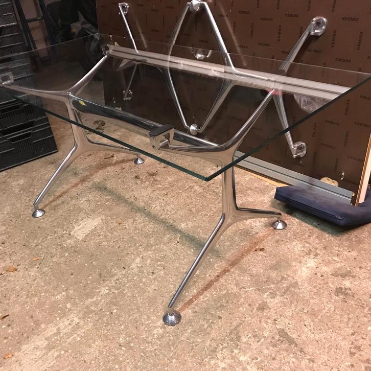 IZGS Alias Frametable 160F frame table tafel bureau glas, Huis en Inrichting, Bureaus, Zo goed als nieuw, Ophalen