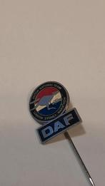 Vintage DAF Speldje Dutch National Team, Ophalen of Verzenden, Gebruikt, Sport, Speldje of Pin