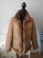 Max Mara Donzen met Bont Winterjas M/L - Zo Goed Als Nieuw!, Maat 38/40 (M), Beige, Max Mara, Ophalen of Verzenden