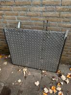 Oprijplaat voor bijvoorbeeld aanhanger of busje of dergelijk, Ophalen, Zo goed als nieuw