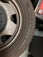 Zet winter banden vw Transporter& 4x losse winterbanden, Auto-onderdelen, Banden en Velgen, Ophalen, Banden en Velgen, 17 inch