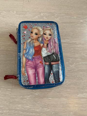 TOPModel Etui - 3 Lages beschikbaar voor biedingen