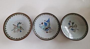 3 AMHA Holland.  kermamiek wandbordjes beschikbaar voor biedingen