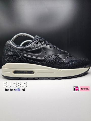 Nike Air Max 1 'Stingray Pack'
Maat: 38.5 beschikbaar voor biedingen