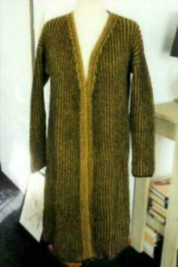 Nieuw vest van CHARLIE'S, zwart okergeel. Maat S/M beschikbaar voor biedingen