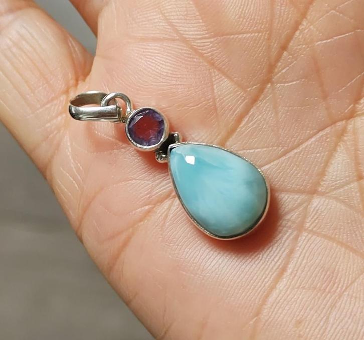 925 zilveren hanger met natuurlijke Larimar, Amethist stenen, Sieraden, Tassen en Uiterlijk, Kettinghangers, Nieuw, Zilver, Blauw