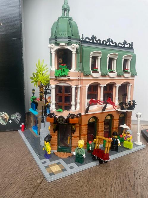 Lego Boetiekhotel - 10297, Kinderen en Baby's, Speelgoed | Duplo en Lego, Zo goed als nieuw, Lego, Complete set, Ophalen