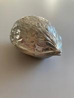 Vintage zilveren metalen walnoot uit de zestiger jaren noten, Ophalen of Verzenden